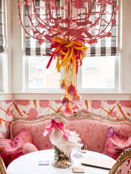 Kitchen inspiration chandelier with bows and ornaments
